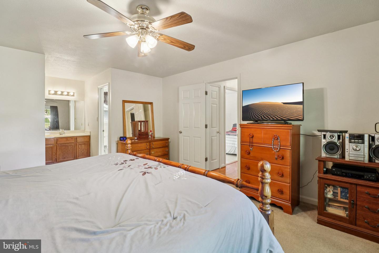 1 MUSTANG CT, SPOTSYLVANIA, Virginia 22551, 3 Bedrooms Bedrooms, ,2 BathroomsBathrooms,Residential,For sale,1 MUSTANG CT,VASP2037024 MLS # VASP2037024 1 MUSTANG CT, SPOTSYLVANIA, Virginia 22551, 3 Bedrooms Bedrooms, ,2 BathroomsBathrooms,Residential,For sale,1 MUSTANG CT,VASP2037024 MLS # VASP2037024