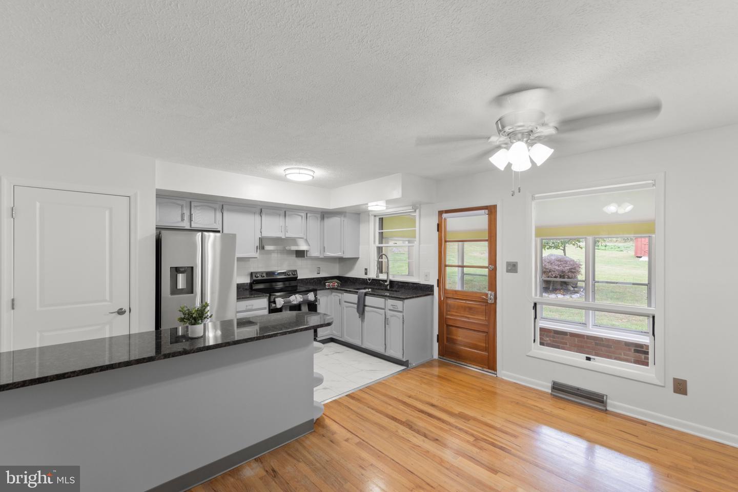 411 REST CHURCH RD, WINCHESTER, Virginia 22603, 3 Bedrooms Bedrooms, 5 Rooms Rooms,2 BathroomsBathrooms,Residential,For sale,411 REST CHURCH RD,VAFV2037464 MLS # VAFV2037464