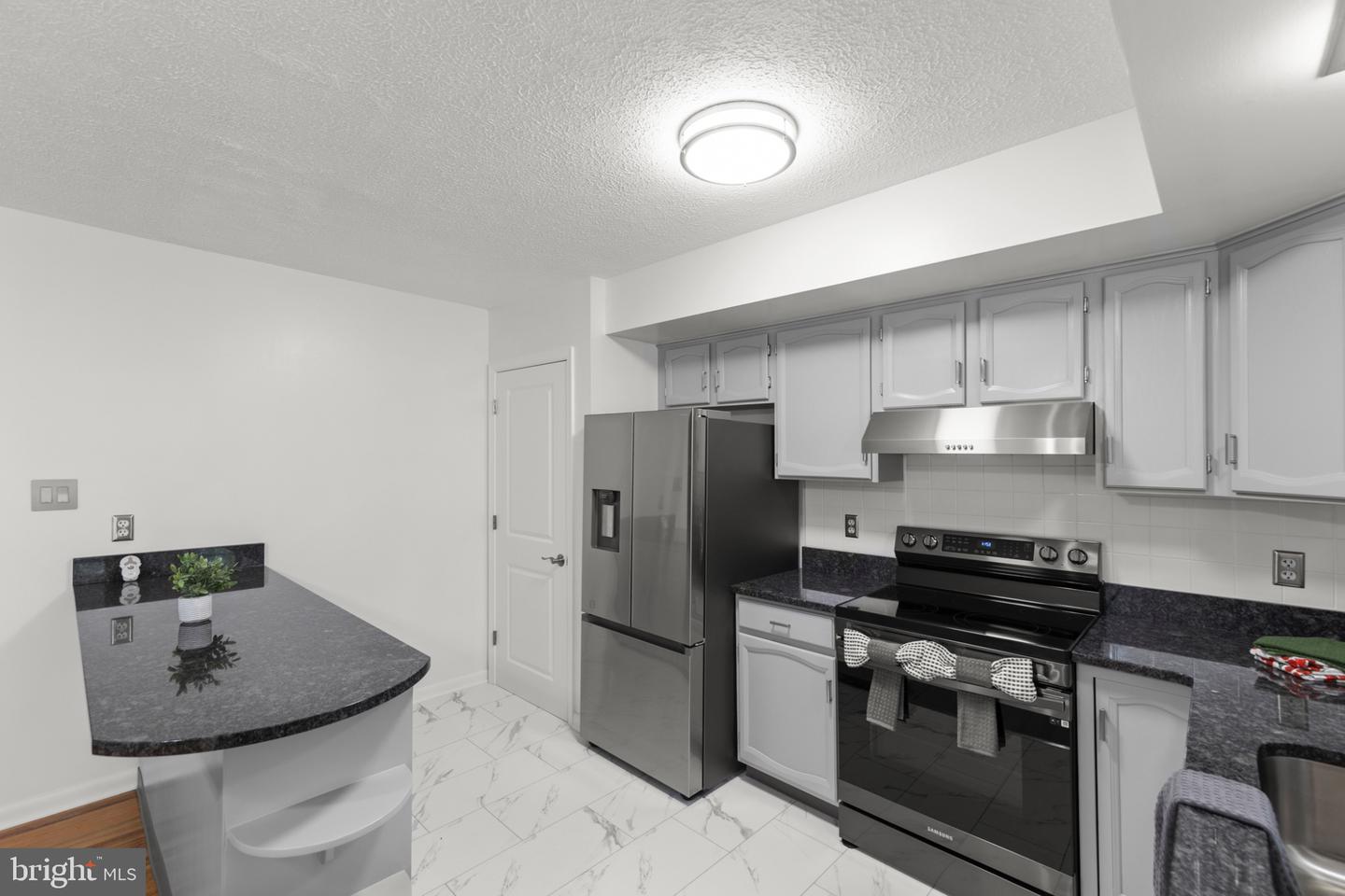 411 REST CHURCH RD, WINCHESTER, Virginia 22603, 3 Bedrooms Bedrooms, 5 Rooms Rooms,2 BathroomsBathrooms,Residential,For sale,411 REST CHURCH RD,VAFV2037464 MLS # VAFV2037464