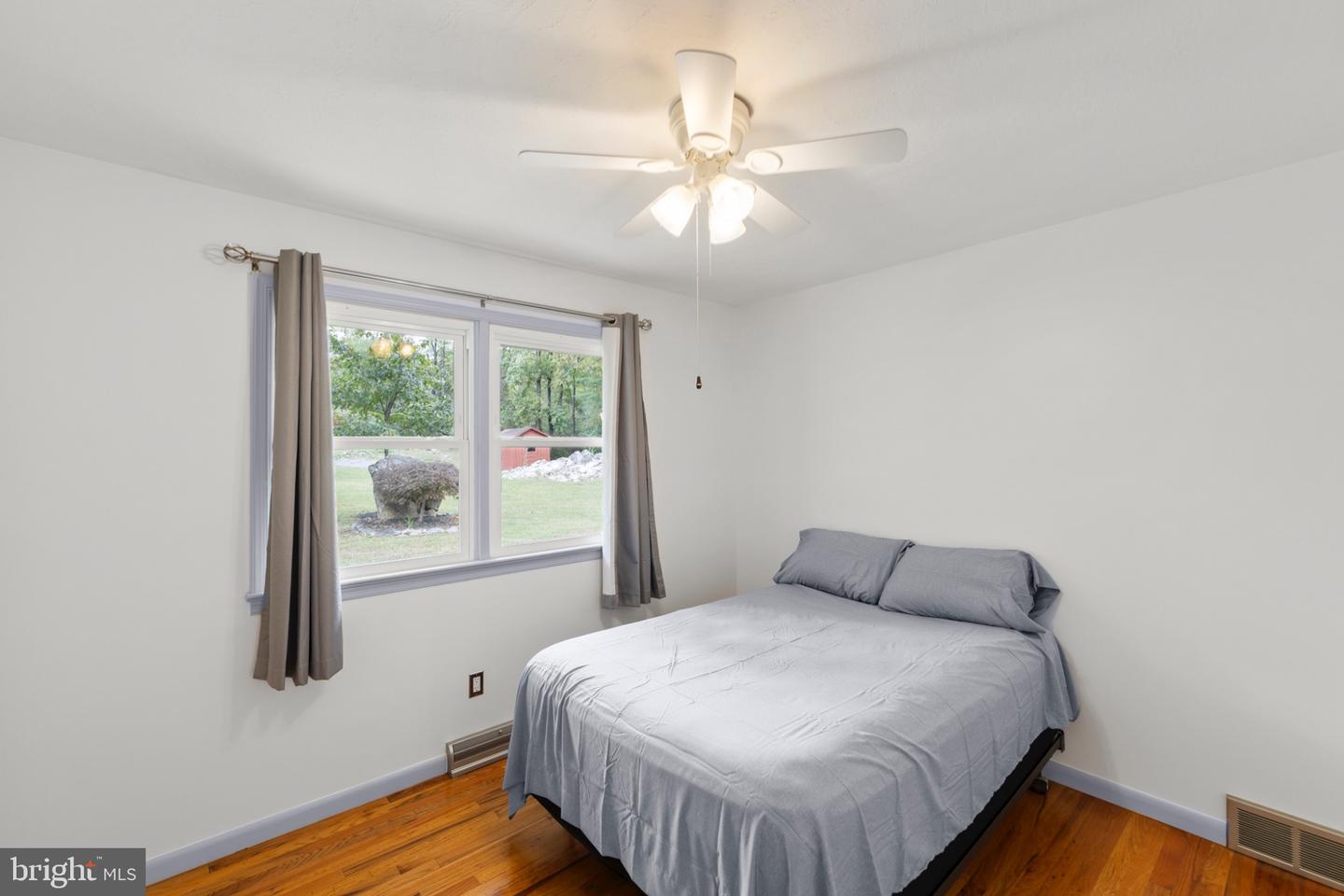 411 REST CHURCH RD, WINCHESTER, Virginia 22603, 3 Bedrooms Bedrooms, 5 Rooms Rooms,2 BathroomsBathrooms,Residential,For sale,411 REST CHURCH RD,VAFV2037464 MLS # VAFV2037464
