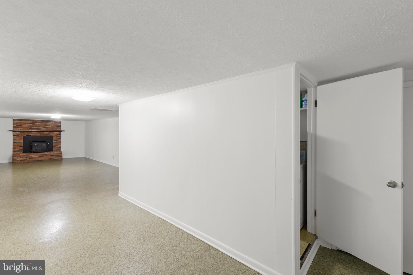 411 REST CHURCH RD, WINCHESTER, Virginia 22603, 3 Bedrooms Bedrooms, 5 Rooms Rooms,2 BathroomsBathrooms,Residential,For sale,411 REST CHURCH RD,VAFV2037464 MLS # VAFV2037464