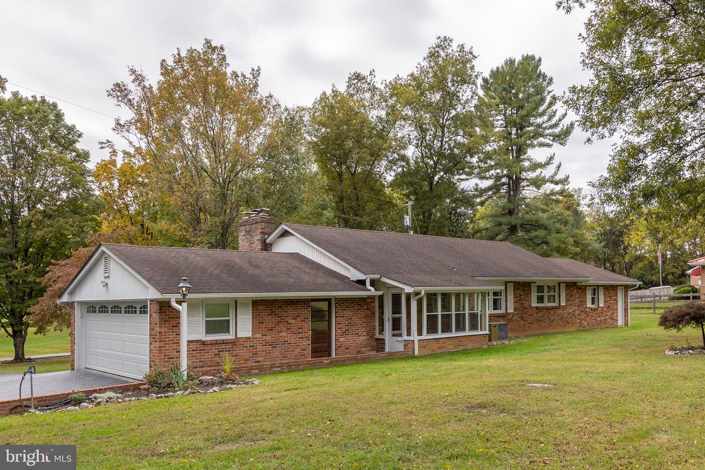 411 REST CHURCH RD, WINCHESTER, Virginia 22603, 3 Bedrooms Bedrooms, 5 Rooms Rooms,2 BathroomsBathrooms,Residential,For sale,411 REST CHURCH RD,VAFV2037464 MLS # VAFV2037464