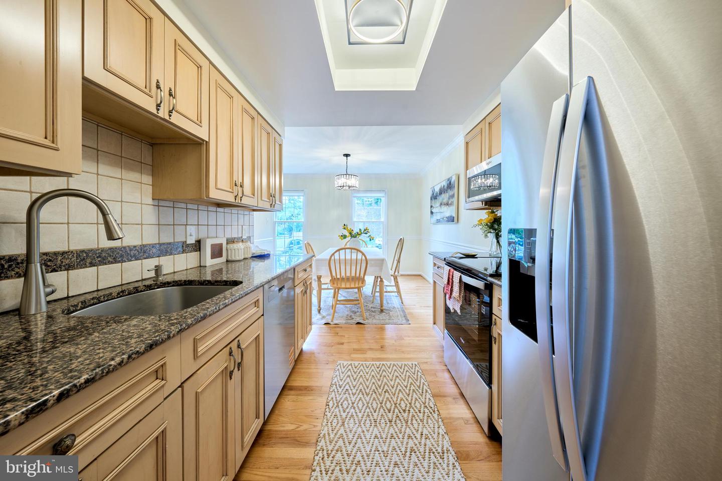 6906 LAFAYETTE PARK DR, ANNANDALE, Virginia 22003, 3 Bedrooms Bedrooms, ,3 BathroomsBathrooms,Residential,For sale,6906 LAFAYETTE PARK DR,VAFX2274882 MLS # VAFX2274882