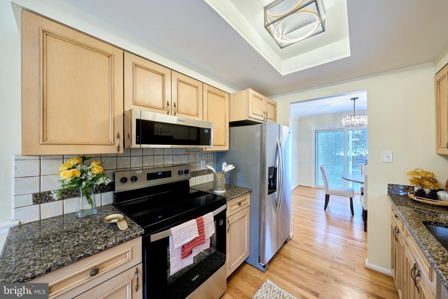 6906 LAFAYETTE PARK DR, ANNANDALE, Virginia 22003, 3 Bedrooms Bedrooms, ,3 BathroomsBathrooms,Residential,For sale,6906 LAFAYETTE PARK DR,VAFX2274882 MLS # VAFX2274882