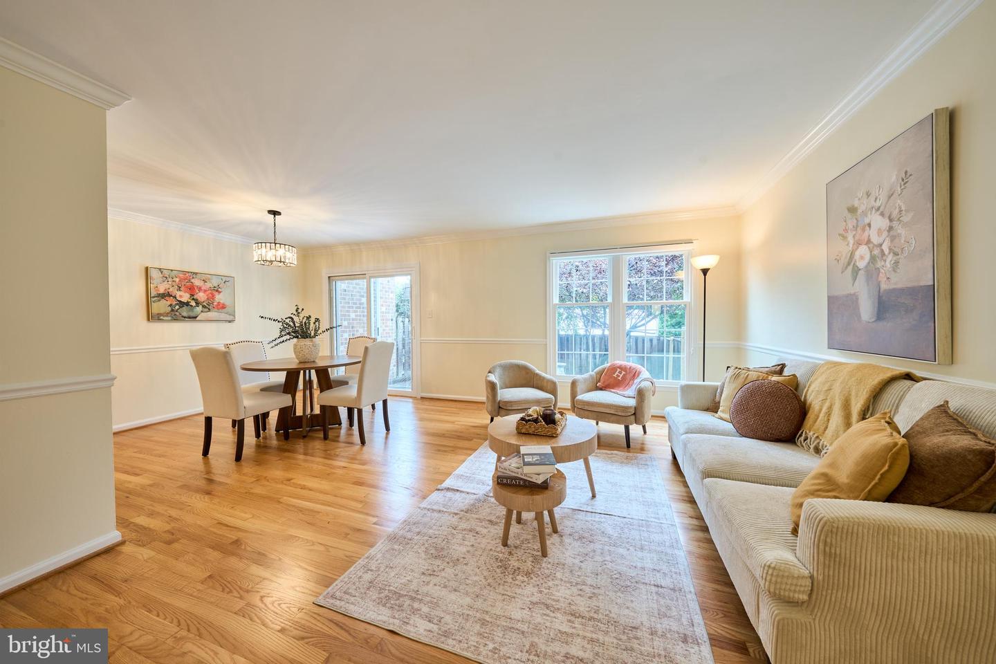 6906 LAFAYETTE PARK DR, ANNANDALE, Virginia 22003, 3 Bedrooms Bedrooms, ,3 BathroomsBathrooms,Residential,For sale,6906 LAFAYETTE PARK DR,VAFX2274882 MLS # VAFX2274882
