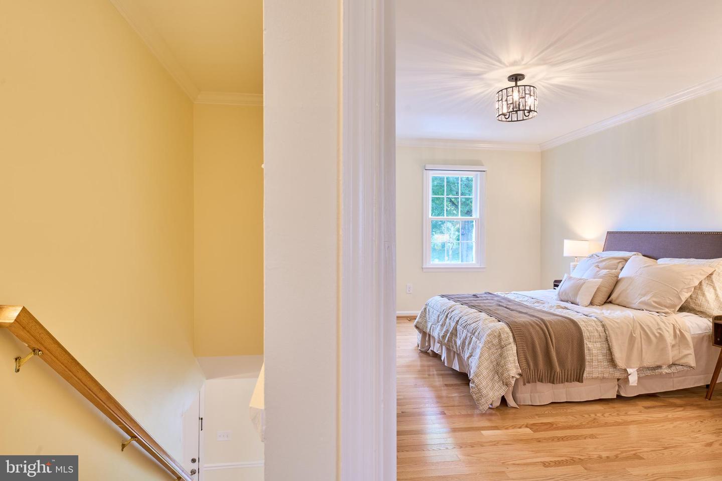 6906 LAFAYETTE PARK DR, ANNANDALE, Virginia 22003, 3 Bedrooms Bedrooms, ,3 BathroomsBathrooms,Residential,For sale,6906 LAFAYETTE PARK DR,VAFX2274882 MLS # VAFX2274882