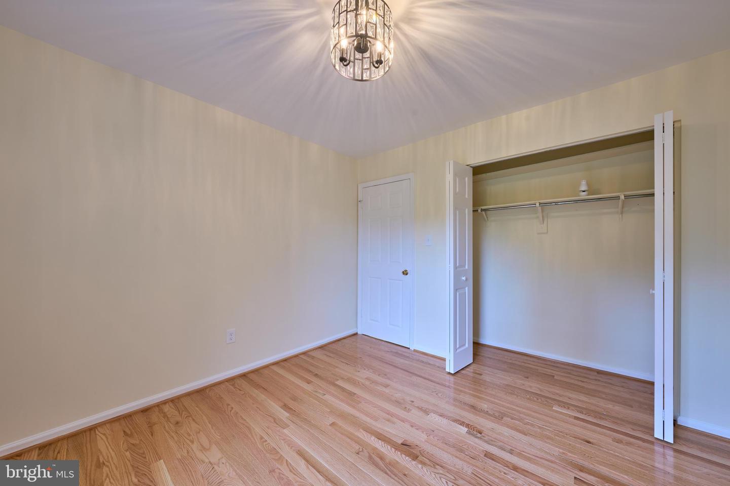 6906 LAFAYETTE PARK DR, ANNANDALE, Virginia 22003, 3 Bedrooms Bedrooms, ,3 BathroomsBathrooms,Residential,For sale,6906 LAFAYETTE PARK DR,VAFX2274882 MLS # VAFX2274882