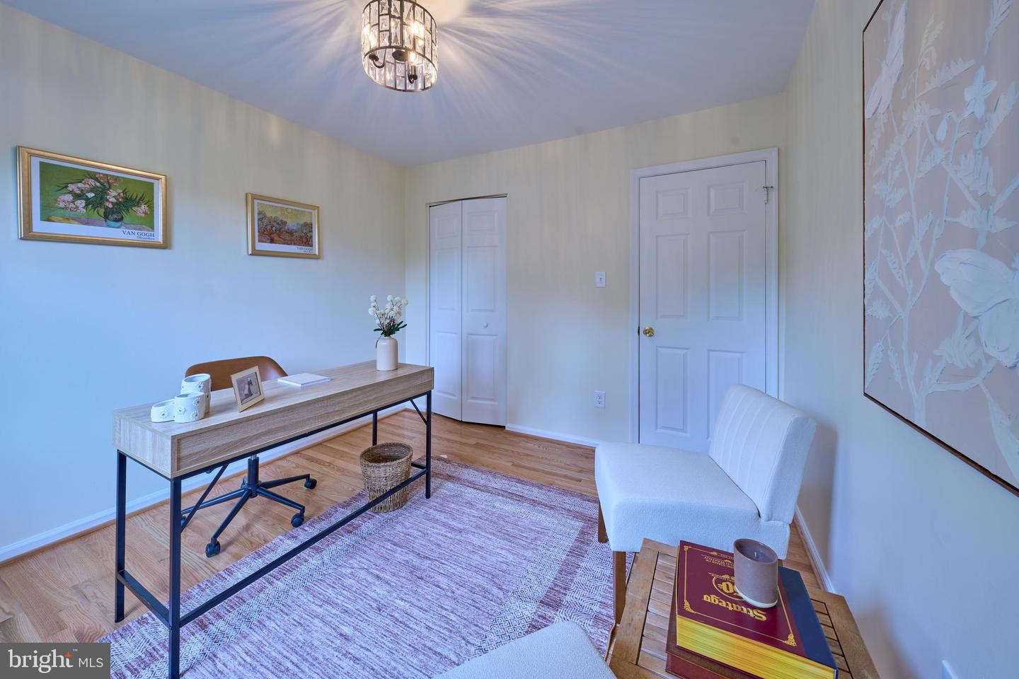 6906 LAFAYETTE PARK DR, ANNANDALE, Virginia 22003, 3 Bedrooms Bedrooms, ,3 BathroomsBathrooms,Residential,For sale,6906 LAFAYETTE PARK DR,VAFX2274882 MLS # VAFX2274882