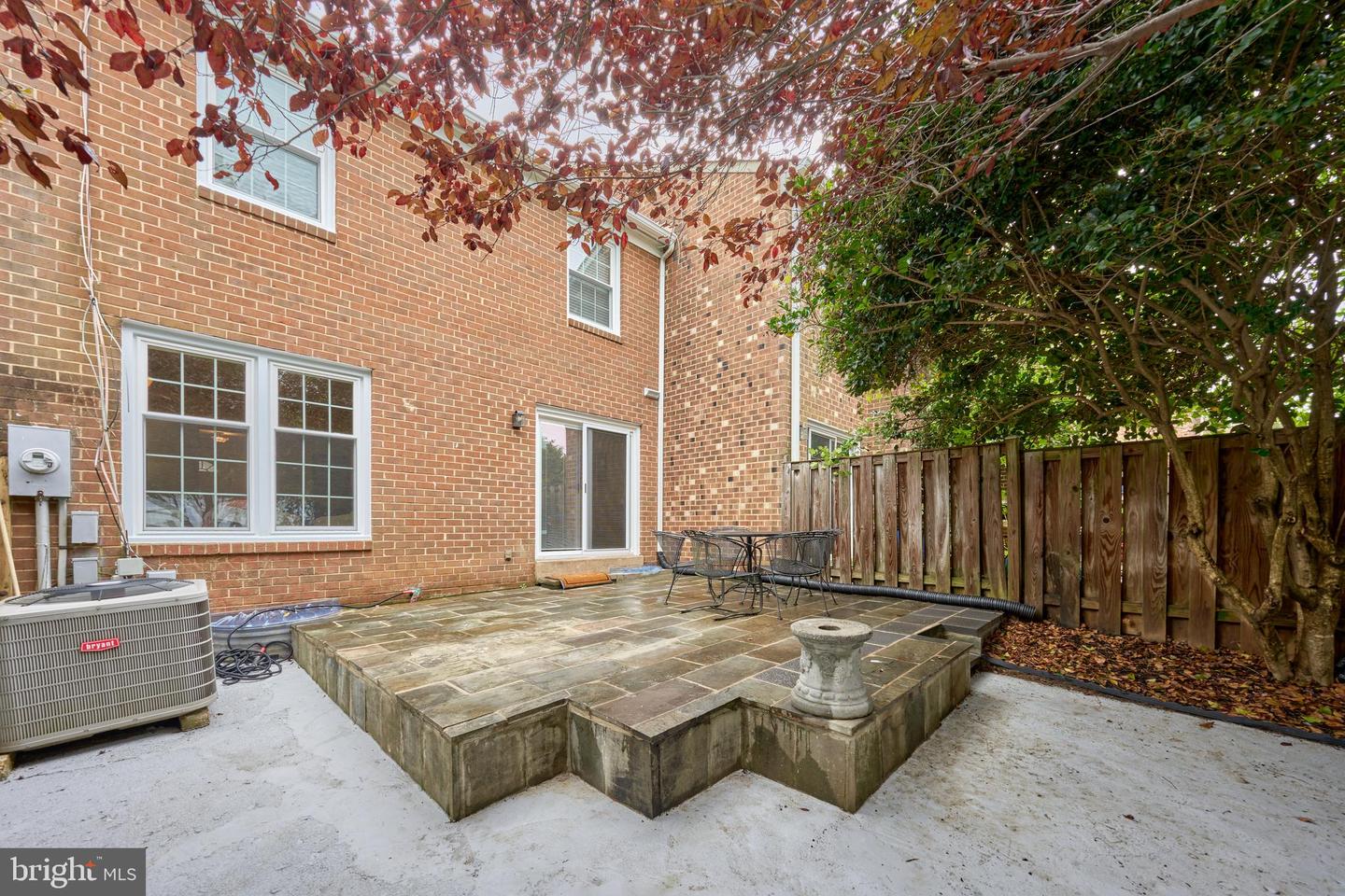 6906 LAFAYETTE PARK DR, ANNANDALE, Virginia 22003, 3 Bedrooms Bedrooms, ,3 BathroomsBathrooms,Residential,For sale,6906 LAFAYETTE PARK DR,VAFX2274882 MLS # VAFX2274882