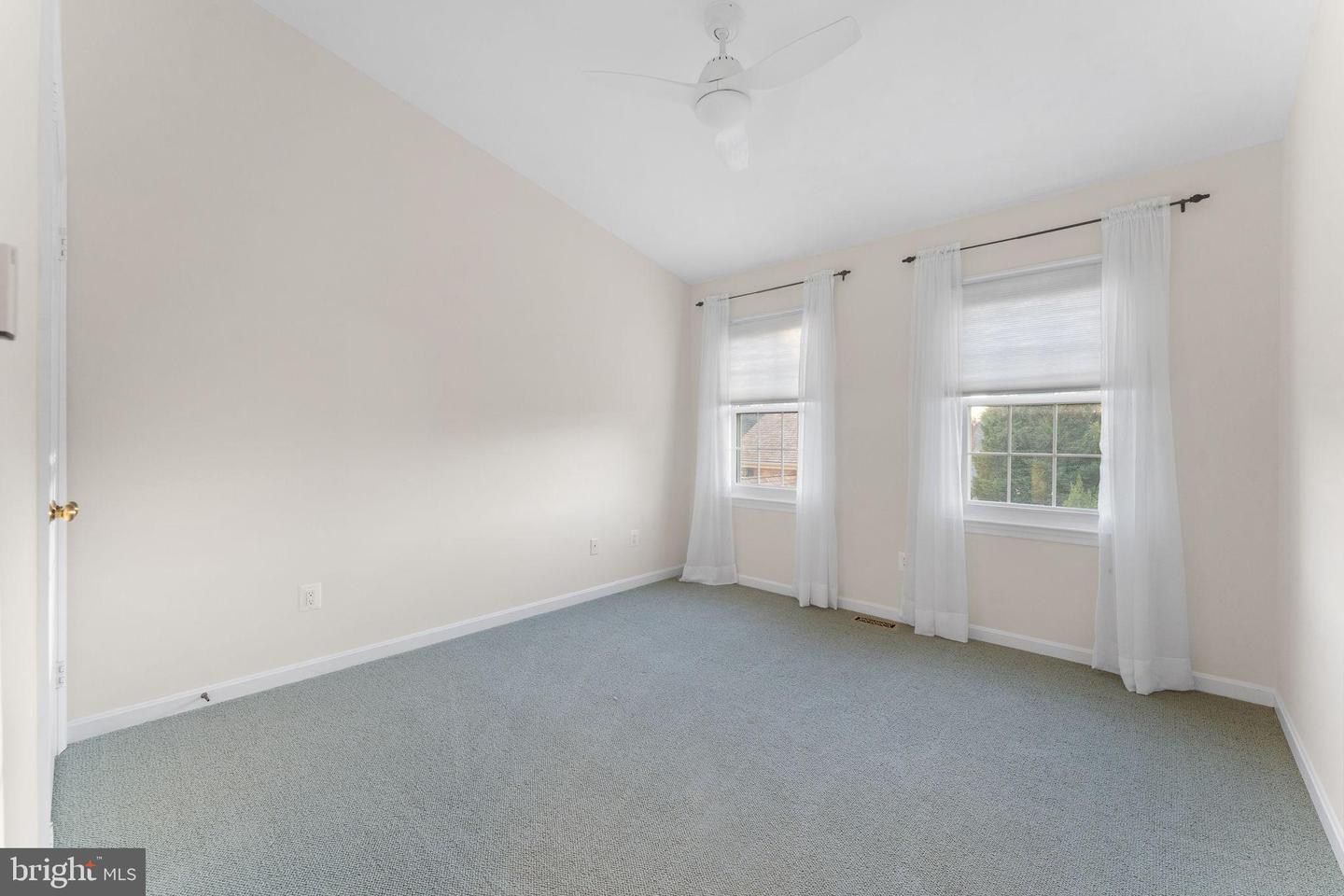 6619 MADISON MCLEAN DR, MCLEAN, Virginia 22101, 4 Bedrooms Bedrooms, 31 Rooms Rooms,2 BathroomsBathrooms,Residential,For sale,6619 MADISON MCLEAN DR,VAFX2275052 MLS # VAFX2275052