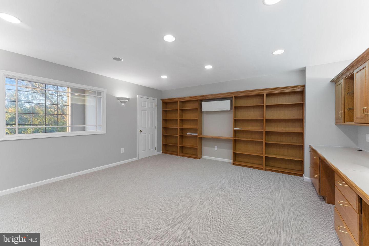 6619 MADISON MCLEAN DR, MCLEAN, Virginia 22101, 4 Bedrooms Bedrooms, 31 Rooms Rooms,2 BathroomsBathrooms,Residential,For sale,6619 MADISON MCLEAN DR,VAFX2275052 MLS # VAFX2275052