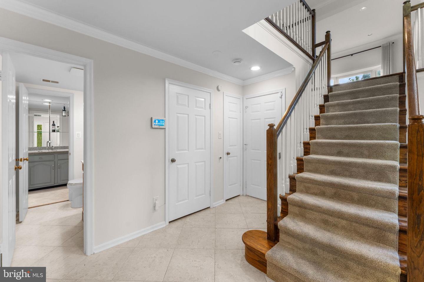 6619 MADISON MCLEAN DR, MCLEAN, Virginia 22101, 4 Bedrooms Bedrooms, 31 Rooms Rooms,2 BathroomsBathrooms,Residential,For sale,6619 MADISON MCLEAN DR,VAFX2275052 MLS # VAFX2275052