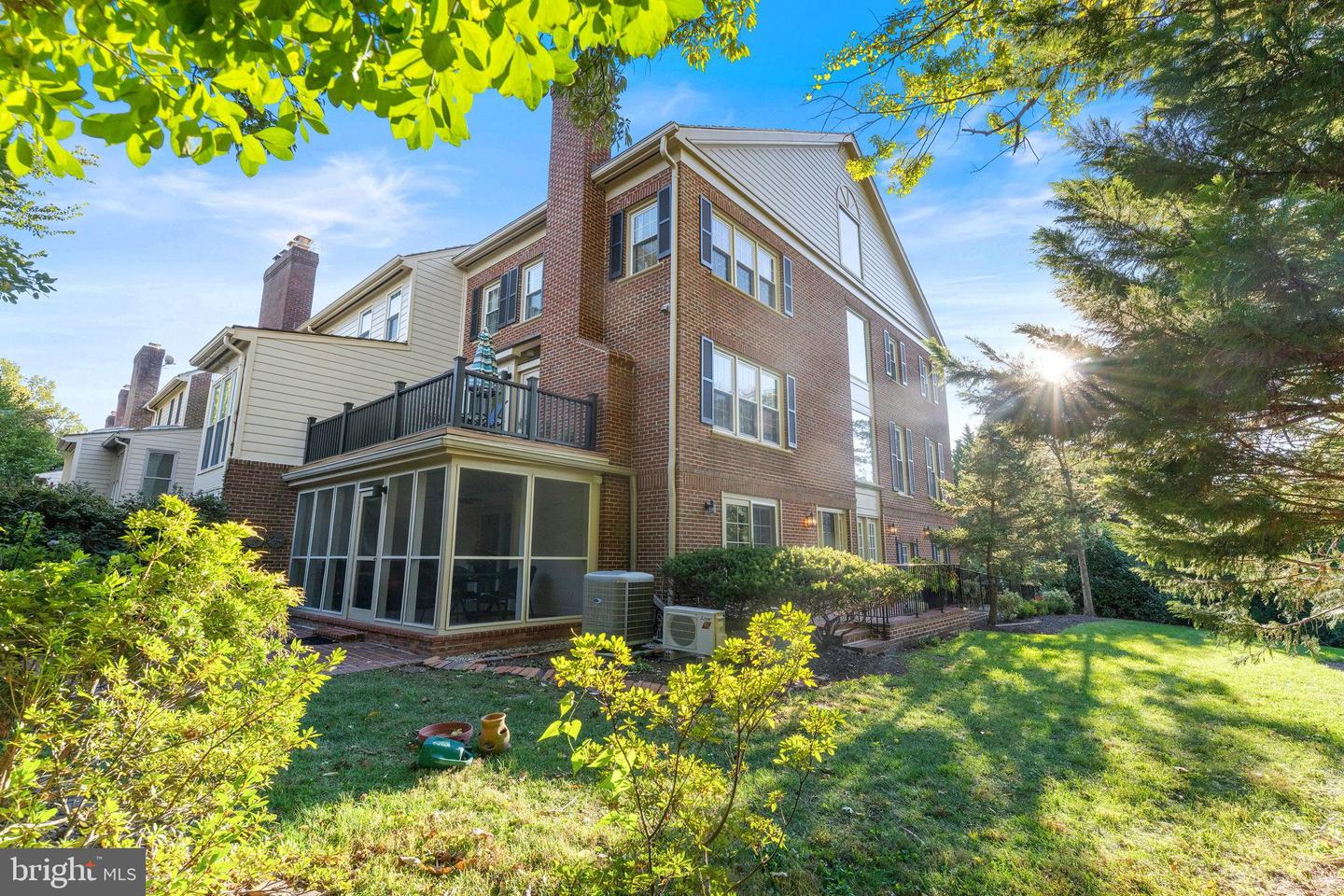 6619 MADISON MCLEAN DR, MCLEAN, Virginia 22101, 4 Bedrooms Bedrooms, 31 Rooms Rooms,2 BathroomsBathrooms,Residential,For sale,6619 MADISON MCLEAN DR,VAFX2275052 MLS # VAFX2275052