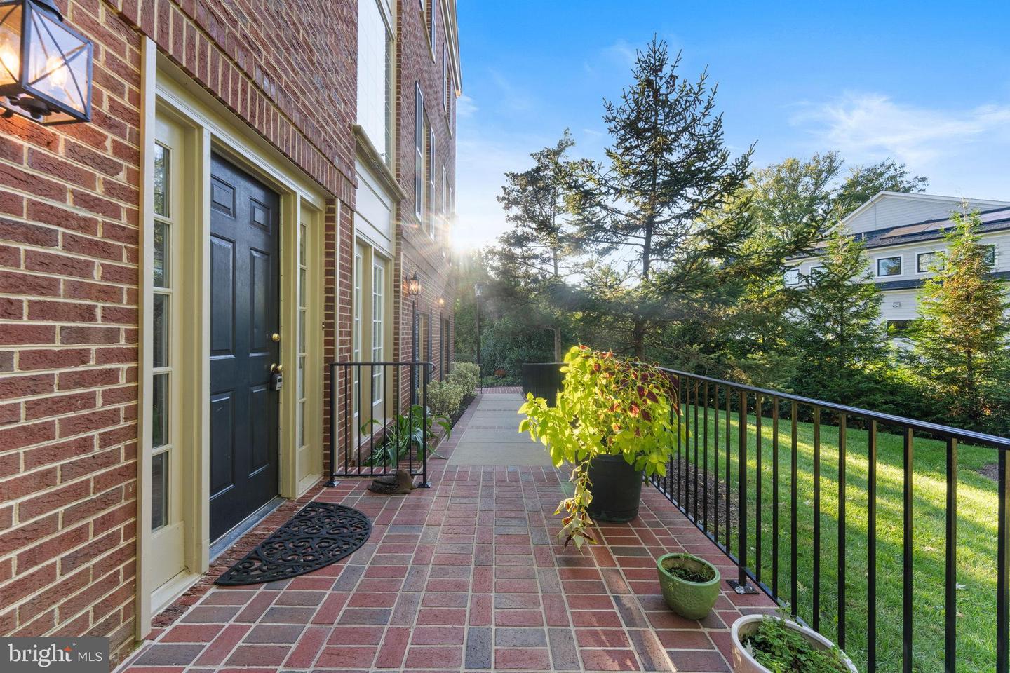 6619 MADISON MCLEAN DR, MCLEAN, Virginia 22101, 4 Bedrooms Bedrooms, 31 Rooms Rooms,2 BathroomsBathrooms,Residential,For sale,6619 MADISON MCLEAN DR,VAFX2275052 MLS # VAFX2275052
