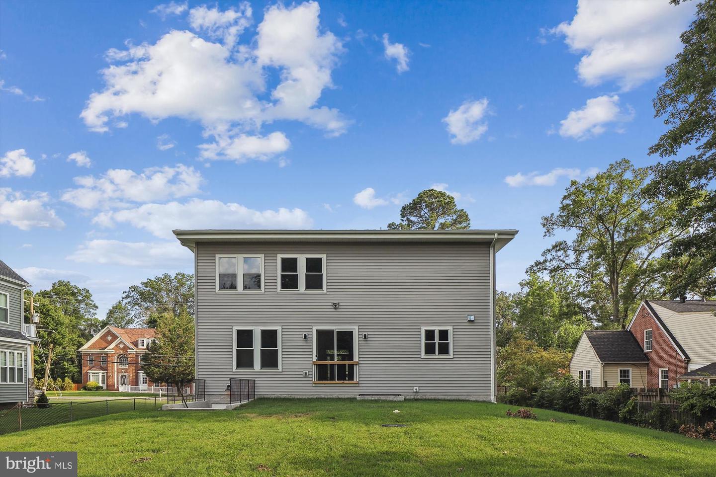 2808 BOSWELL AVE, ALEXANDRIA, Virginia 22306, 6 Bedrooms Bedrooms, 12 Rooms Rooms,5 BathroomsBathrooms,Residential,For sale,2808 BOSWELL AVE,VAFX2275146 MLS # VAFX2275146