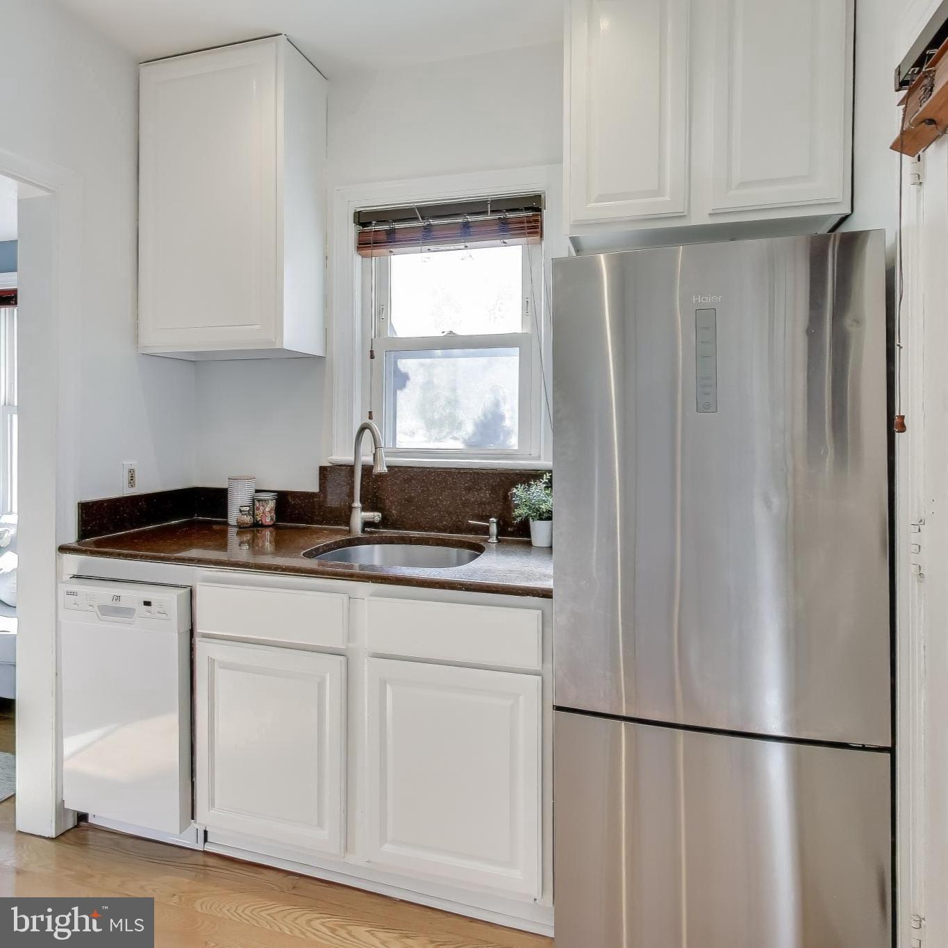 1611 13TH ST S, ARLINGTON, Virginia 22204, 3 Bedrooms Bedrooms, ,2 BathroomsBathrooms,Residential,For sale,1611 13TH ST S,VAAR2065140 MLS # VAAR2065140