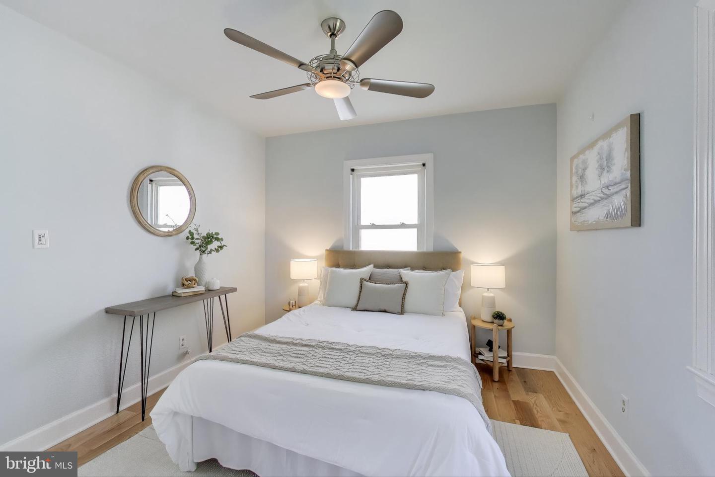1611 13TH ST S, ARLINGTON, Virginia 22204, 3 Bedrooms Bedrooms, ,2 BathroomsBathrooms,Residential,For sale,1611 13TH ST S,VAAR2065140 MLS # VAAR2065140