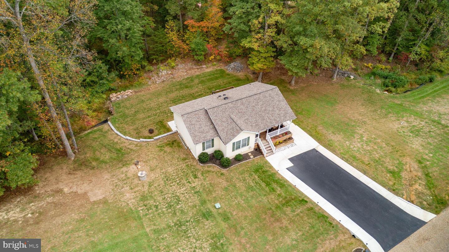 6001 NANCY CT, FREDERICKSBURG, Virginia 22407, 3 Bedrooms Bedrooms, 9 Rooms Rooms,2 BathroomsBathrooms,Residential,For sale,6001 NANCY CT,VASP2037052 MLS # VASP2037052