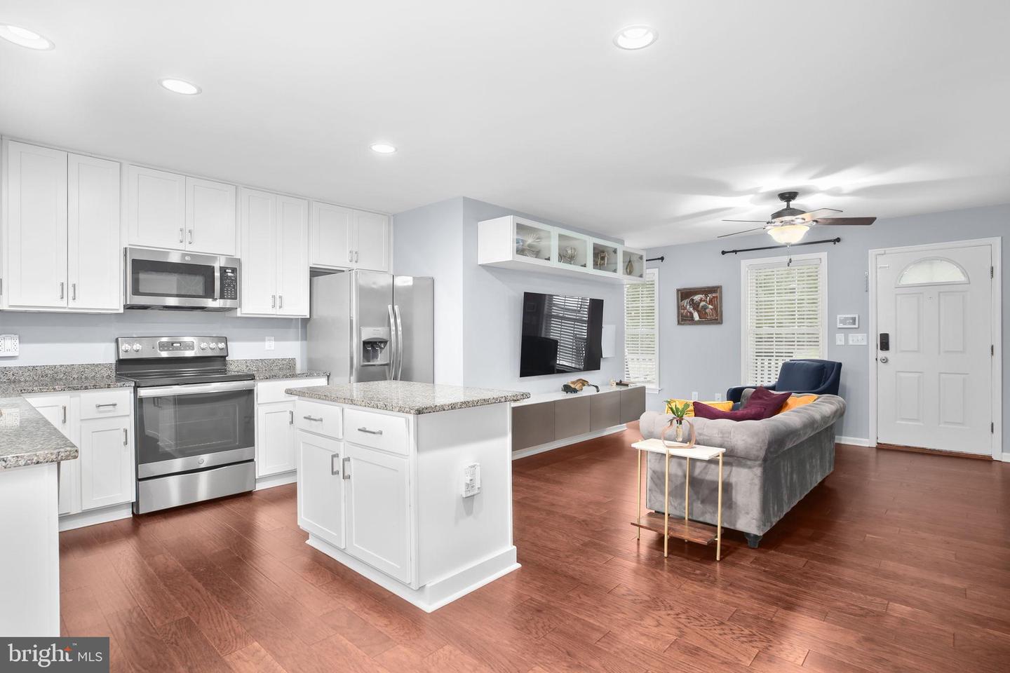 6001 NANCY CT, FREDERICKSBURG, Virginia 22407, 3 Bedrooms Bedrooms, 9 Rooms Rooms,2 BathroomsBathrooms,Residential,For sale,6001 NANCY CT,VASP2037052 MLS # VASP2037052