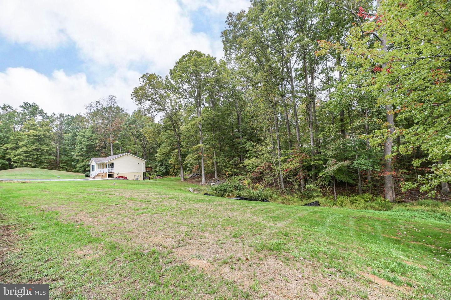 6001 NANCY CT, FREDERICKSBURG, Virginia 22407, 3 Bedrooms Bedrooms, 9 Rooms Rooms,2 BathroomsBathrooms,Residential,For sale,6001 NANCY CT,VASP2037052 MLS # VASP2037052