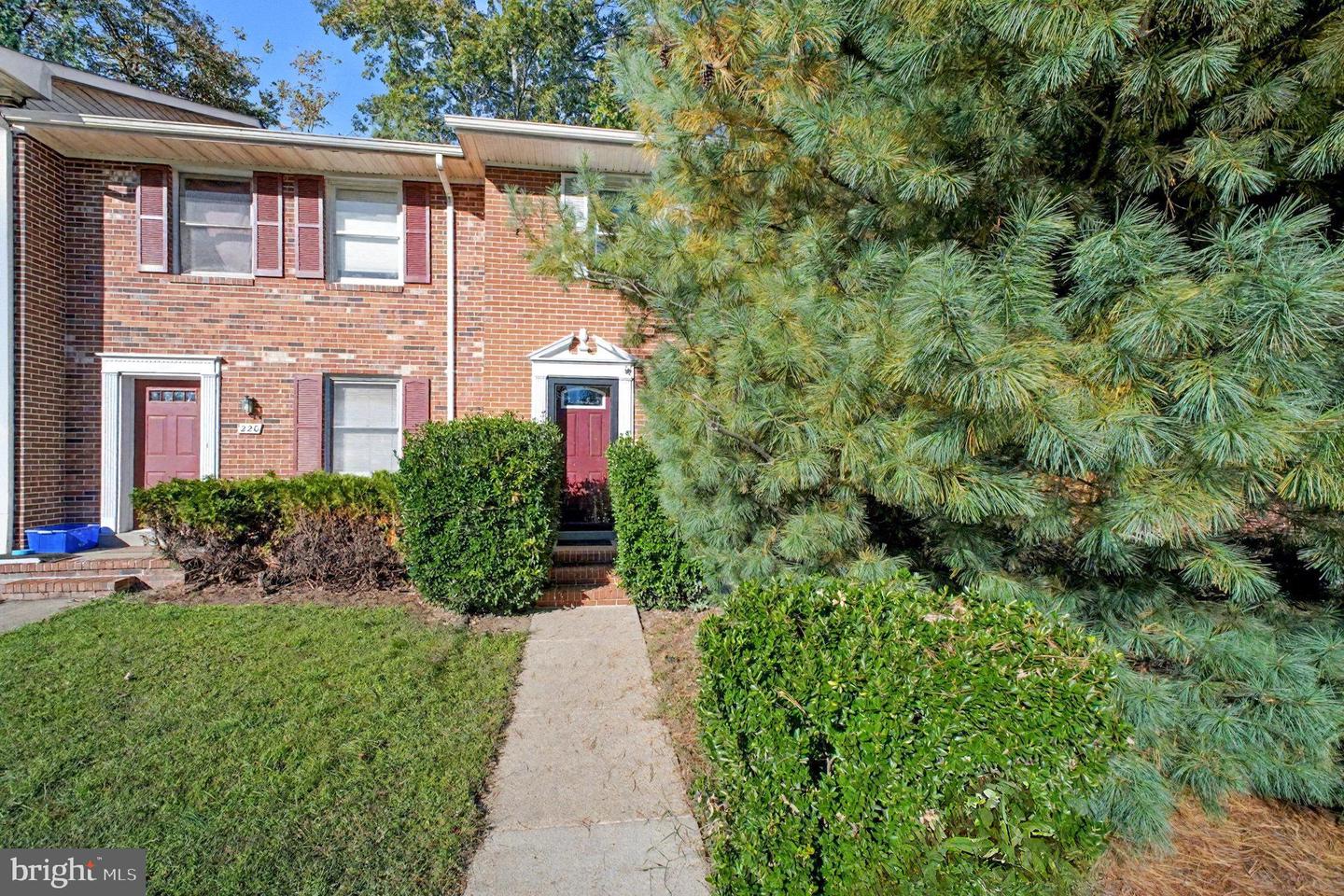 222 FARRELL LN, FREDERICKSBURG, Virginia 22401, 2 Bedrooms Bedrooms, ,2 BathroomsBathrooms,Residential,For sale,222 FARRELL LN,VAFB2009150 MLS # VAFB2009150