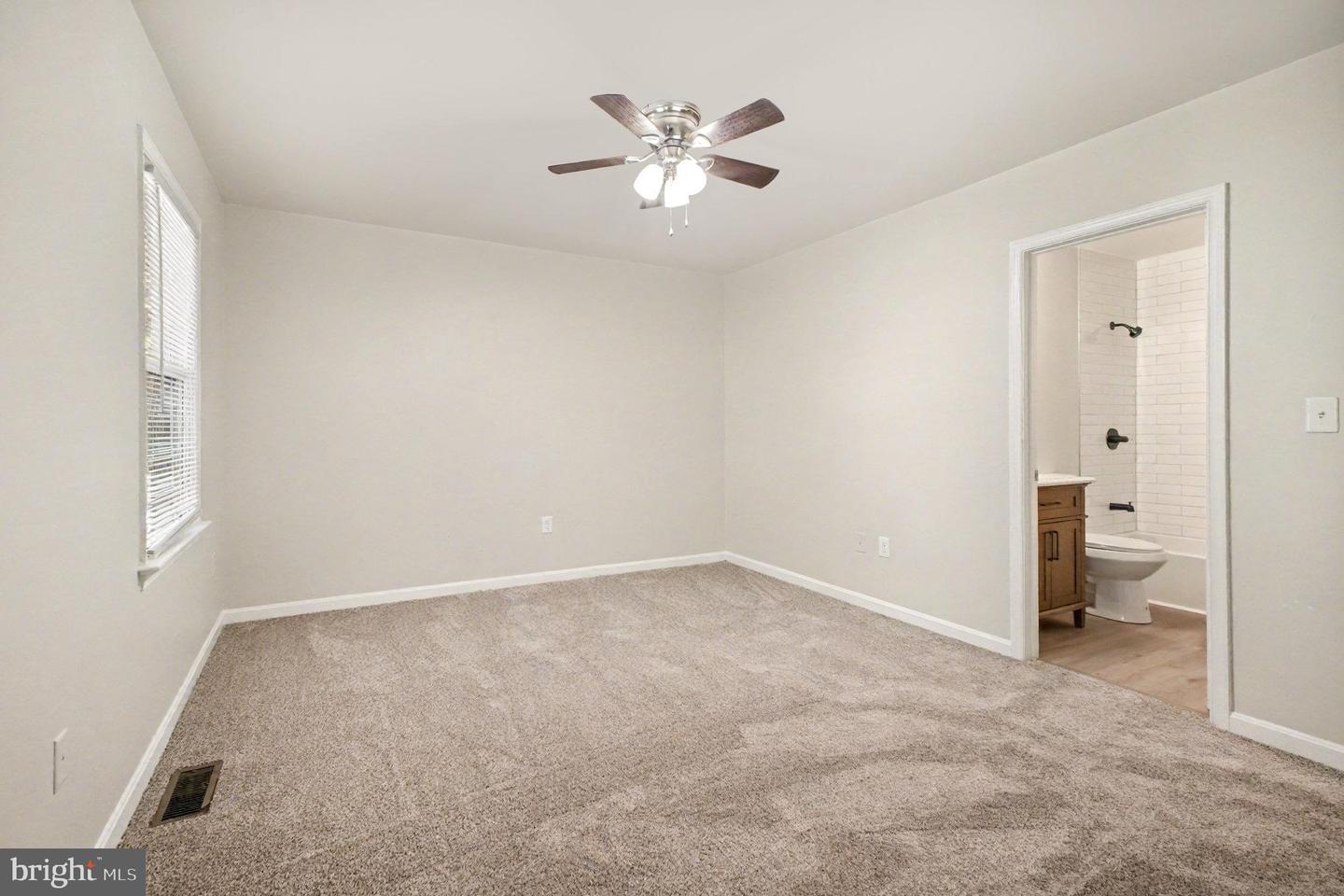 222 FARRELL LN, FREDERICKSBURG, Virginia 22401, 2 Bedrooms Bedrooms, ,2 BathroomsBathrooms,Residential,For sale,222 FARRELL LN,VAFB2009150 MLS # VAFB2009150