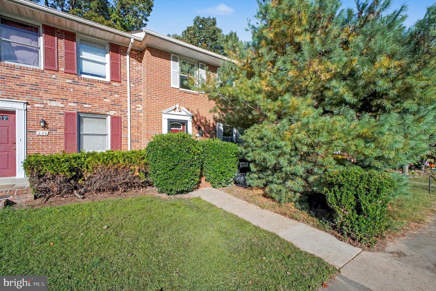 222 FARRELL LN, FREDERICKSBURG, Virginia 22401, 2 Bedrooms Bedrooms, ,2 BathroomsBathrooms,Residential,For sale,222 FARRELL LN,VAFB2009150 MLS # VAFB2009150