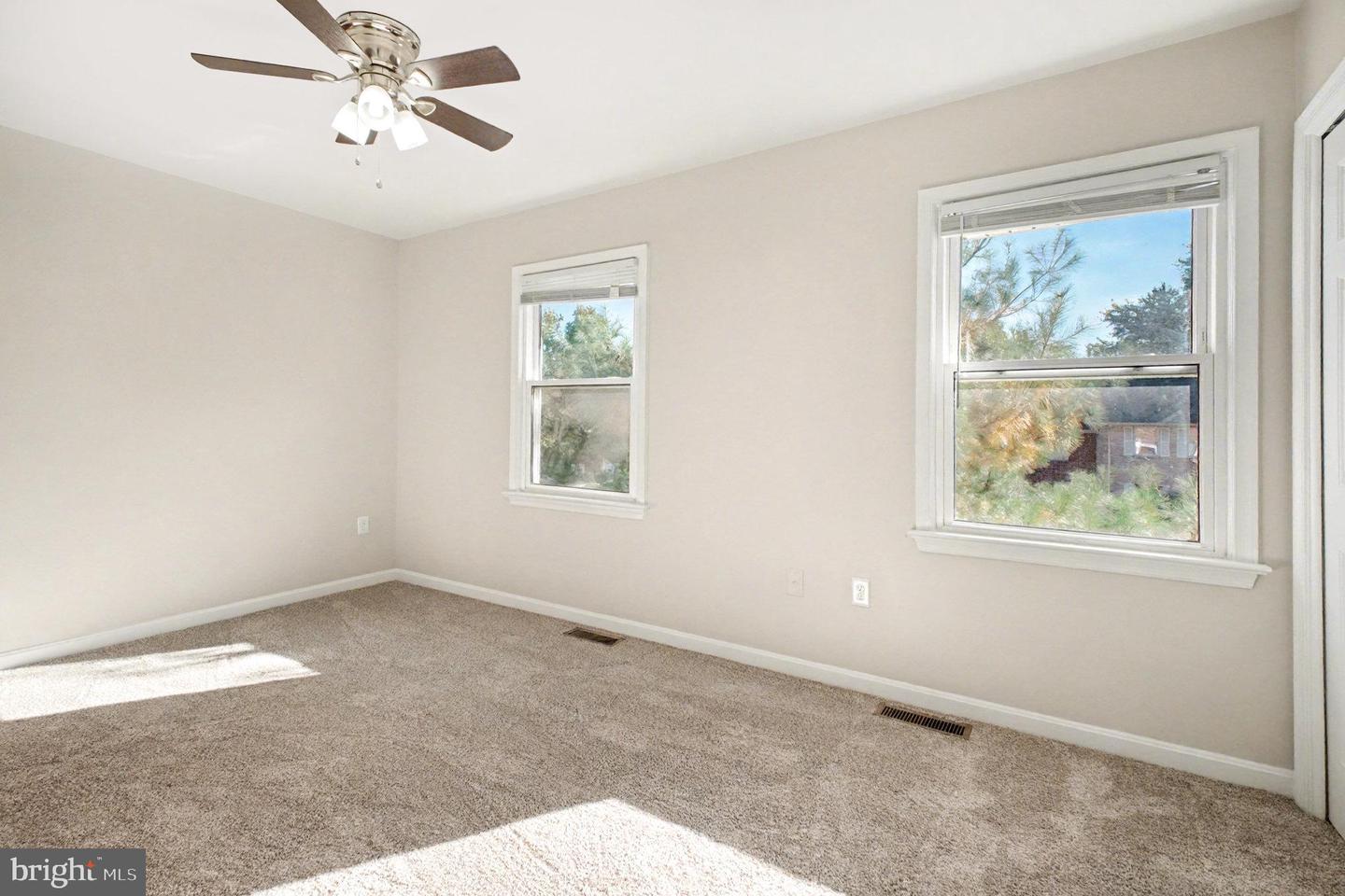 222 FARRELL LN, FREDERICKSBURG, Virginia 22401, 2 Bedrooms Bedrooms, ,2 BathroomsBathrooms,Residential,For sale,222 FARRELL LN,VAFB2009150 MLS # VAFB2009150