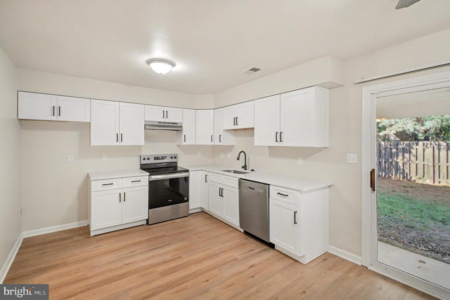 222 FARRELL LN, FREDERICKSBURG, Virginia 22401, 2 Bedrooms Bedrooms, ,2 BathroomsBathrooms,Residential,For sale,222 FARRELL LN,VAFB2009150 MLS # VAFB2009150