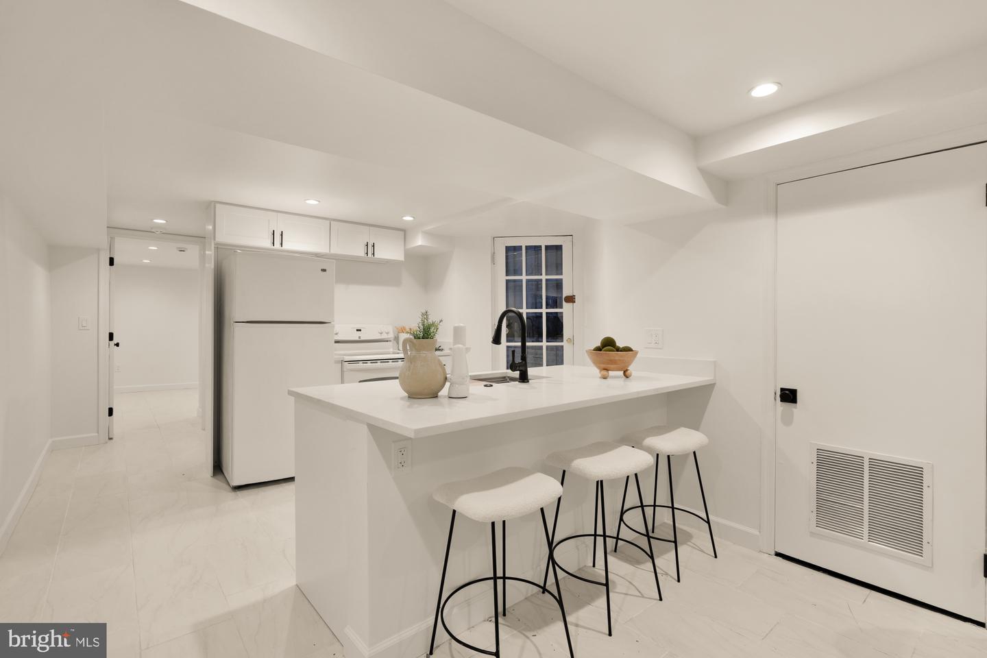 1845 VERNON ST NW, WASHINGTON, District Of Columbia 20009, 4 Bedrooms Bedrooms, ,3 BathroomsBathrooms,Residential,For sale,1845 VERNON ST NW,DCDC2227926 MLS # DCDC2227926