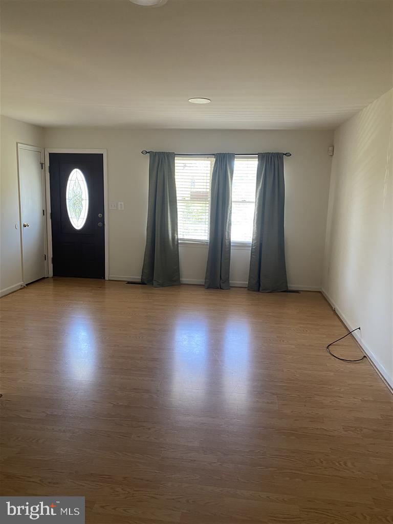 5903 GRIFFITH WAY, FREDERICKSBURG, Virginia 22407, 3 Bedrooms Bedrooms, ,1 BathroomBathrooms,Residential,For sale,5903 GRIFFITH WAY,VASP2037064 MLS # VASP2037064