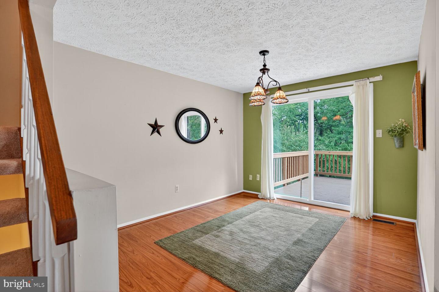 3642 WOODHAVEN CT, WOODBRIDGE, Virginia 22192, 3 Bedrooms Bedrooms, ,2 BathroomsBathrooms,Residential,For sale,3642 WOODHAVEN CT,VAPW2106362 MLS # VAPW2106362