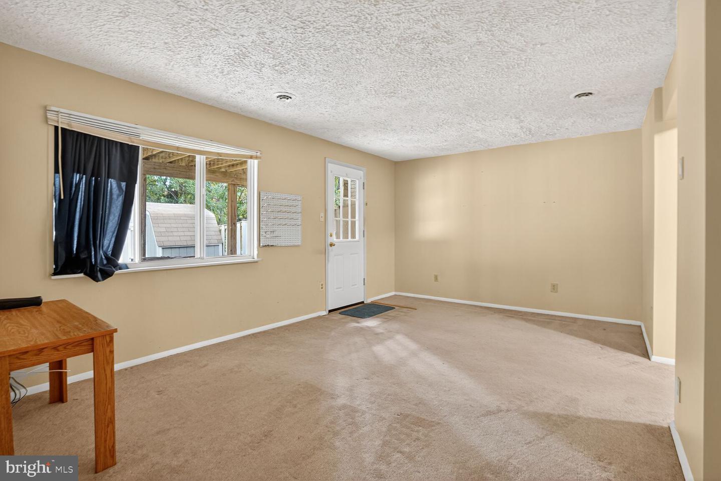 3642 WOODHAVEN CT, WOODBRIDGE, Virginia 22192, 3 Bedrooms Bedrooms, ,2 BathroomsBathrooms,Residential,For sale,3642 WOODHAVEN CT,VAPW2106362 MLS # VAPW2106362