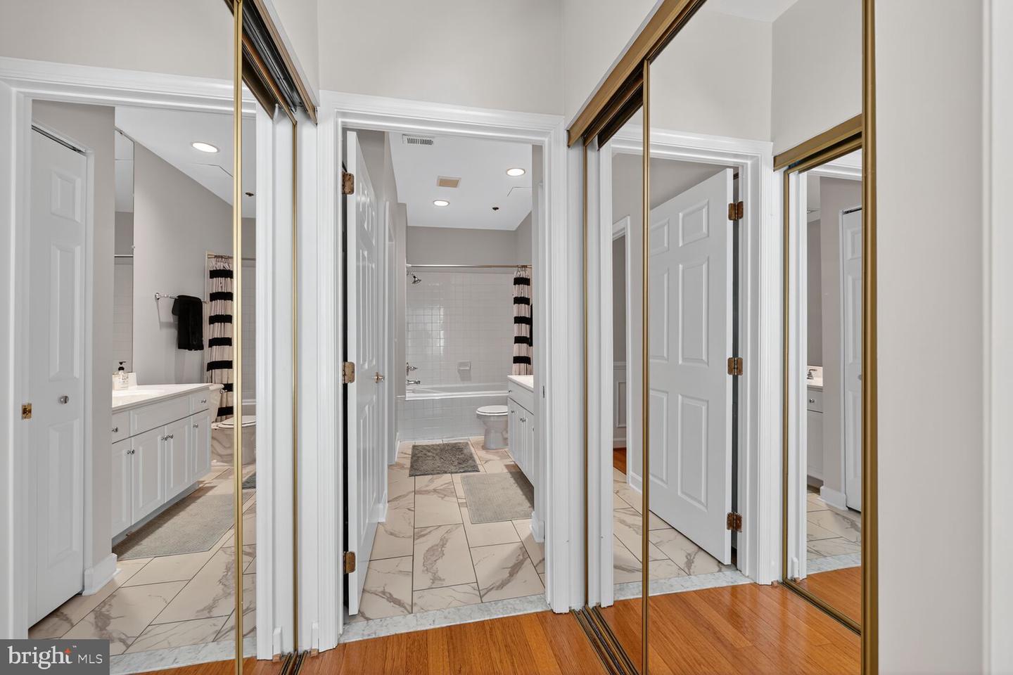 2330 14TH ST N #205, ARLINGTON, Virginia 22201, 1 Bedroom Bedrooms, ,1 BathroomBathrooms,Residential,For sale,2330 14TH ST N #205,VAAR2065166 MLS # VAAR2065166