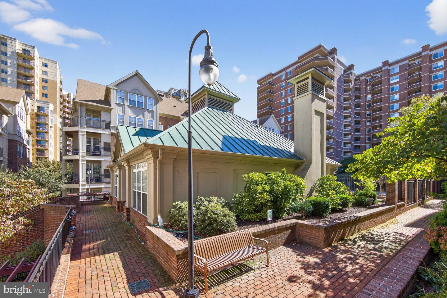 2330 14TH ST N #205, ARLINGTON, Virginia 22201, 1 Bedroom Bedrooms, ,1 BathroomBathrooms,Residential,For sale,2330 14TH ST N #205,VAAR2065166 MLS # VAAR2065166