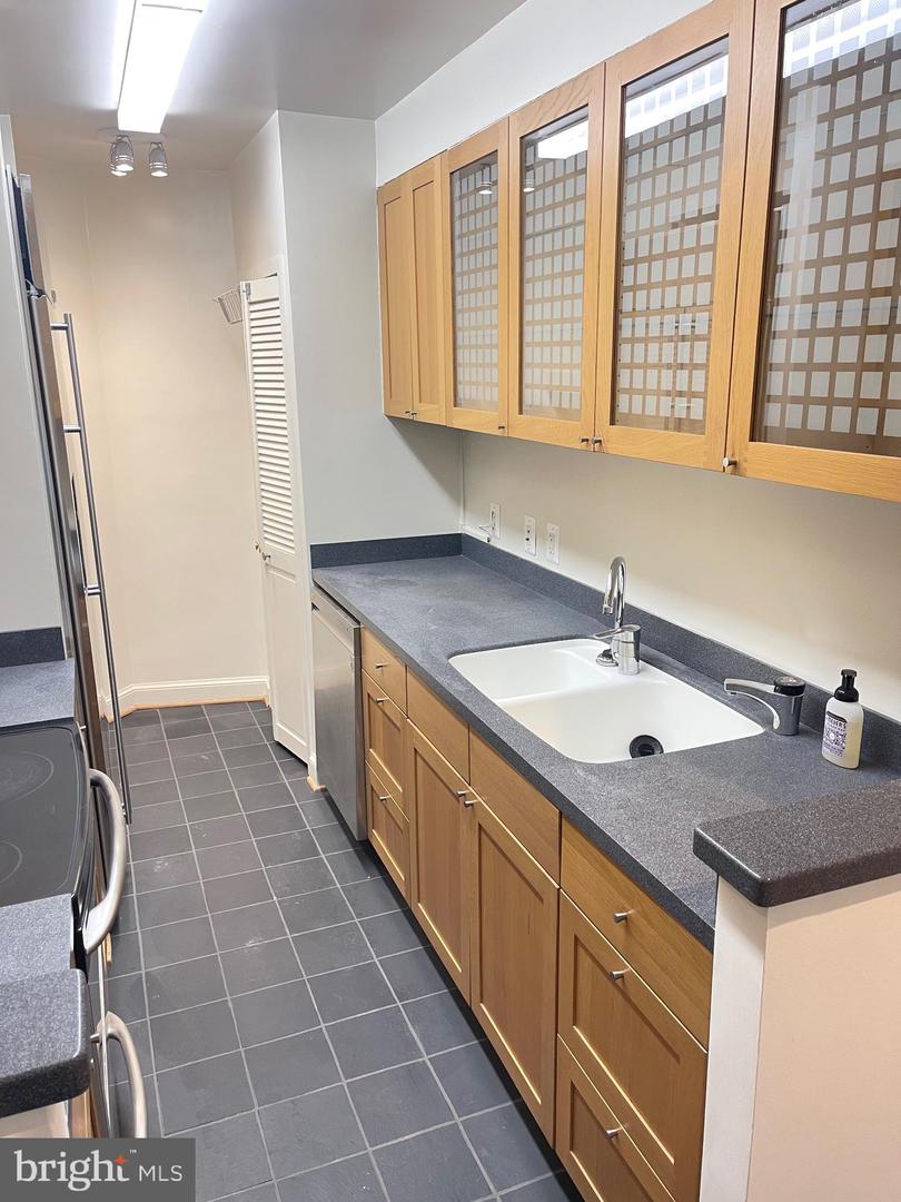 2500 Q ST NW #201, WASHINGTON, District Of Columbia 20007, 1 Bedroom Bedrooms, ,1 BathroomBathrooms,Residential,For sale,2500 Q ST NW #201,DCDC2227776 MLS # DCDC2227776