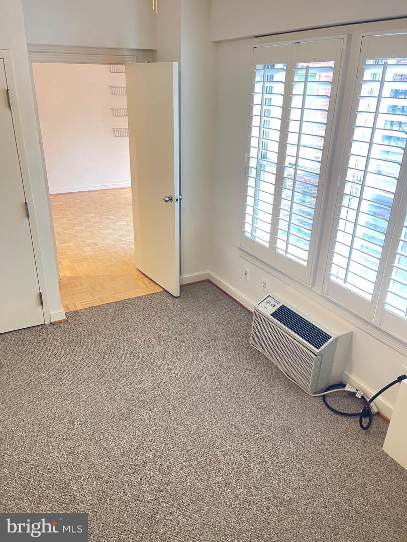 2500 Q ST NW #201, WASHINGTON, District Of Columbia 20007, 1 Bedroom Bedrooms, ,1 BathroomBathrooms,Residential,For sale,2500 Q ST NW #201,DCDC2227776 MLS # DCDC2227776