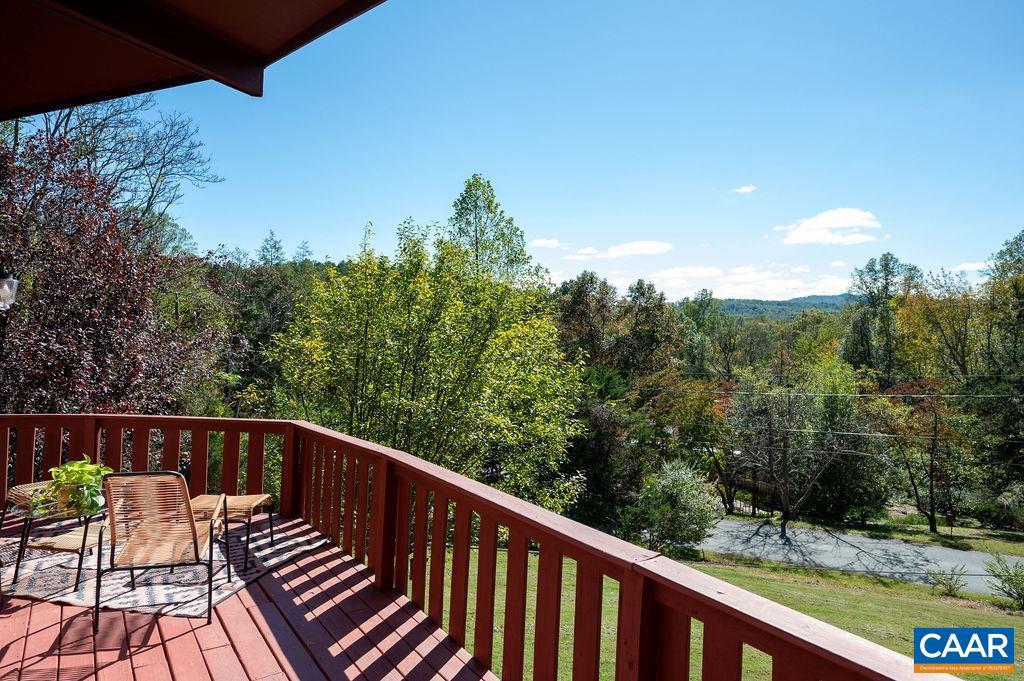 3630 GLENAIRE DR, CHARLOTTESVILLE, Virginia 22901, 4 Bedrooms Bedrooms, ,3 BathroomsBathrooms,Residential,For sale,3630 GLENAIRE DR,670214 MLS # 670214