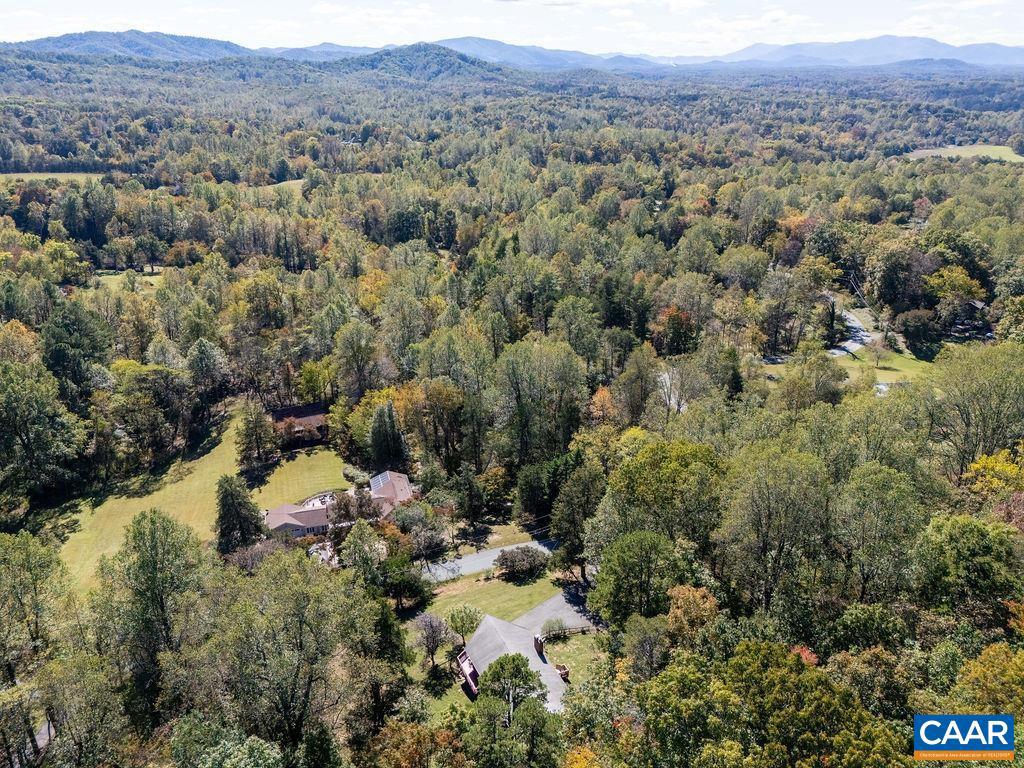 3630 GLENAIRE DR, CHARLOTTESVILLE, Virginia 22901, 4 Bedrooms Bedrooms, ,3 BathroomsBathrooms,Residential,For sale,3630 GLENAIRE DR,670214 MLS # 670214
