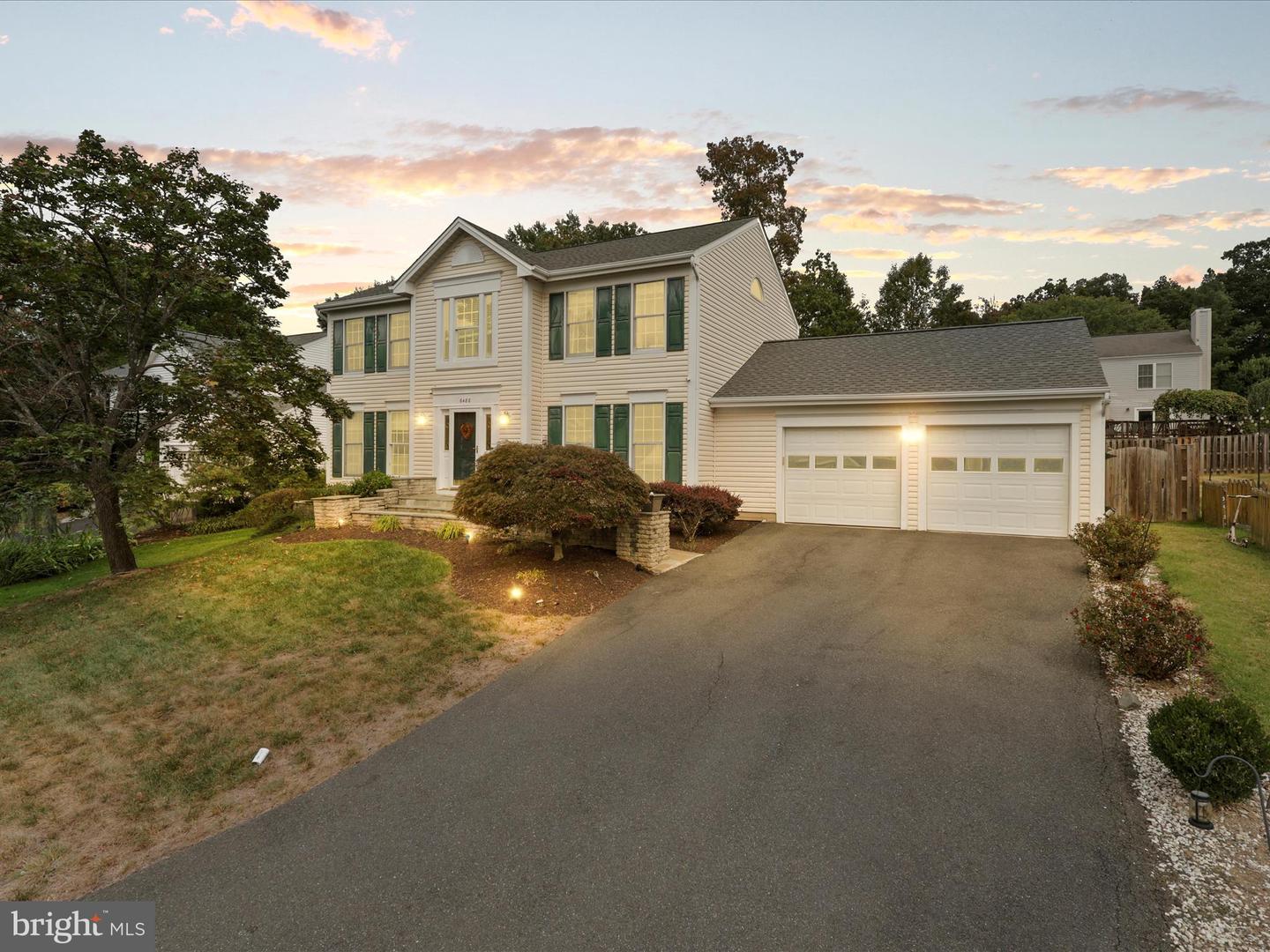 6488 PALISADES DR, CENTREVILLE, Virginia 20121, 4 Bedrooms Bedrooms, ,3 BathroomsBathrooms,Residential,For sale,6488 PALISADES DR,VAFX2275332 MLS # VAFX2275332