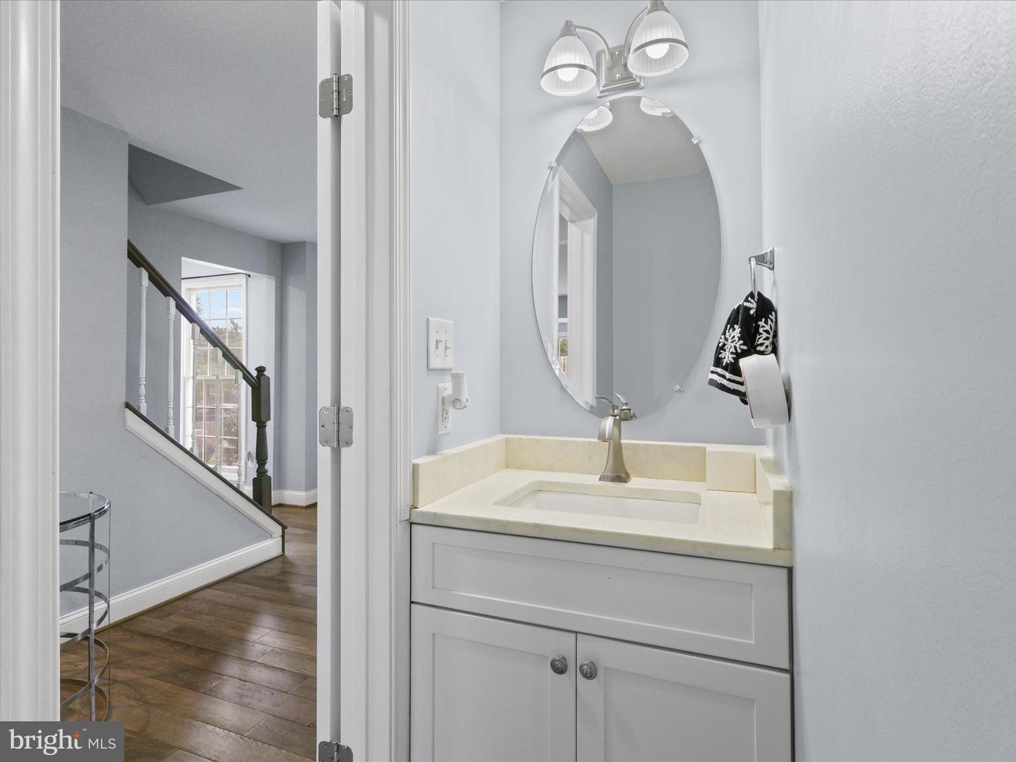 6488 PALISADES DR, CENTREVILLE, Virginia 20121, 4 Bedrooms Bedrooms, ,3 BathroomsBathrooms,Residential,For sale,6488 PALISADES DR,VAFX2275332 MLS # VAFX2275332