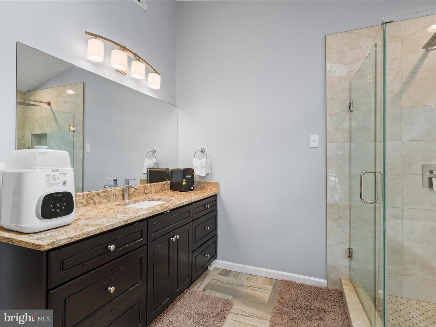 6488 PALISADES DR, CENTREVILLE, Virginia 20121, 4 Bedrooms Bedrooms, ,3 BathroomsBathrooms,Residential,For sale,6488 PALISADES DR,VAFX2275332 MLS # VAFX2275332