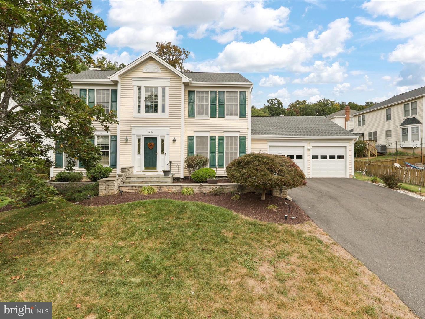 6488 PALISADES DR, CENTREVILLE, Virginia 20121, 4 Bedrooms Bedrooms, ,3 BathroomsBathrooms,Residential,For sale,6488 PALISADES DR,VAFX2275332 MLS # VAFX2275332