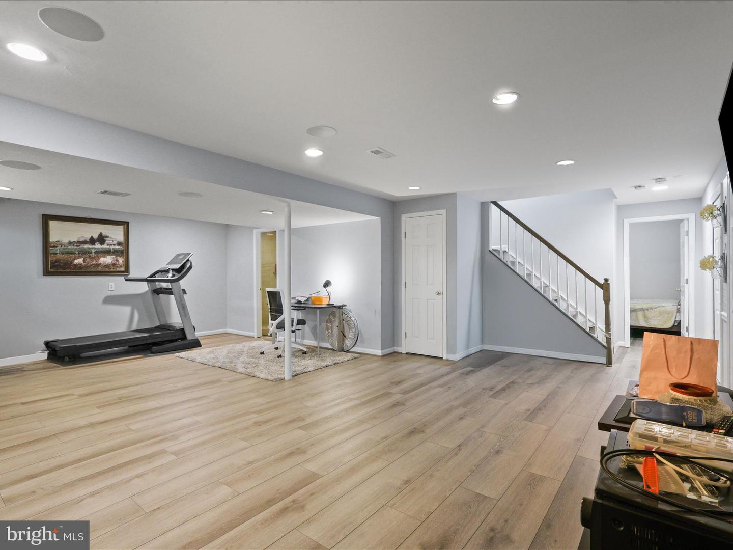 6488 PALISADES DR, CENTREVILLE, Virginia 20121, 4 Bedrooms Bedrooms, ,3 BathroomsBathrooms,Residential,For sale,6488 PALISADES DR,VAFX2275332 MLS # VAFX2275332