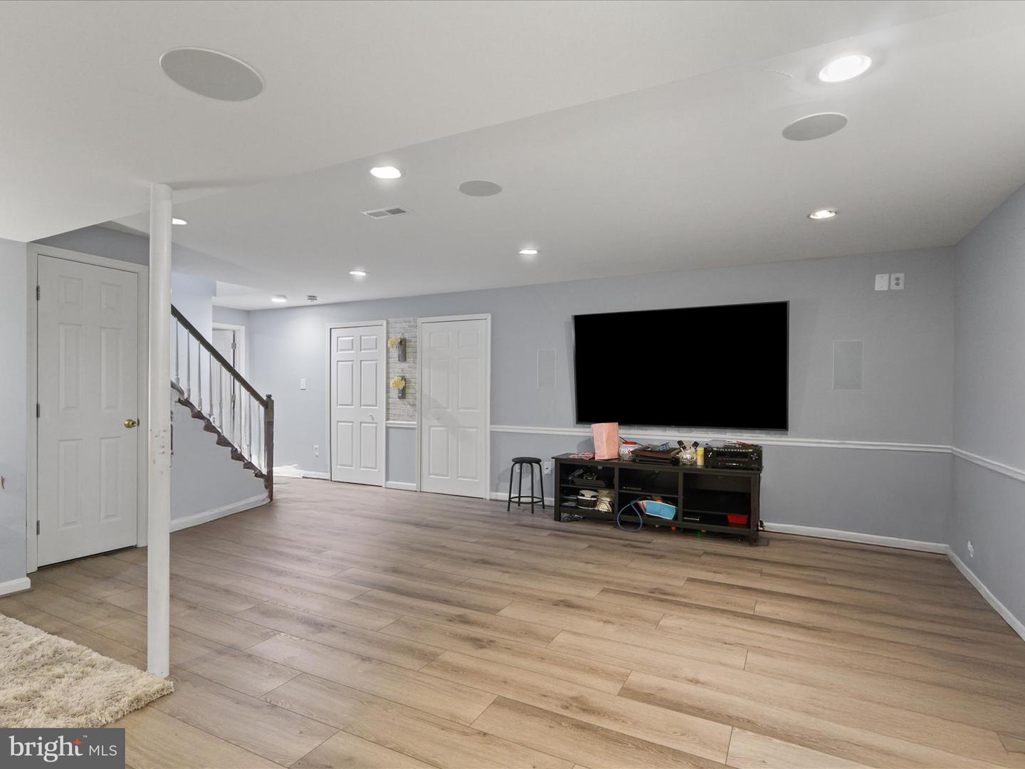6488 PALISADES DR, CENTREVILLE, Virginia 20121, 4 Bedrooms Bedrooms, ,3 BathroomsBathrooms,Residential,For sale,6488 PALISADES DR,VAFX2275332 MLS # VAFX2275332
