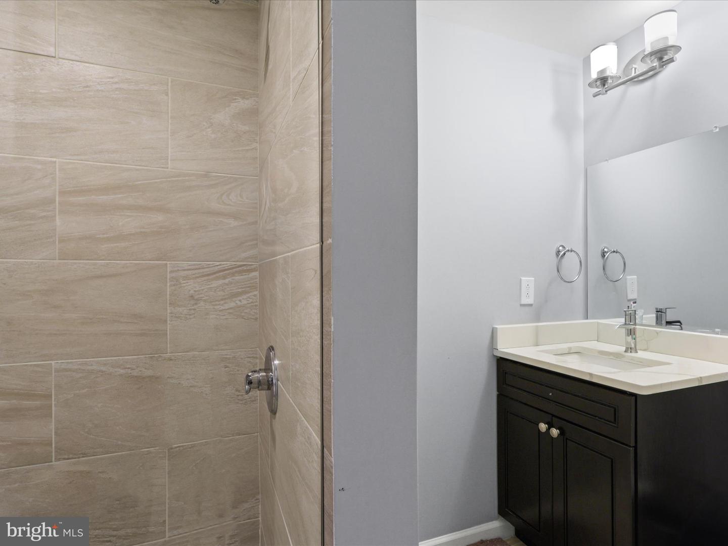 6488 PALISADES DR, CENTREVILLE, Virginia 20121, 4 Bedrooms Bedrooms, ,3 BathroomsBathrooms,Residential,For sale,6488 PALISADES DR,VAFX2275332 MLS # VAFX2275332