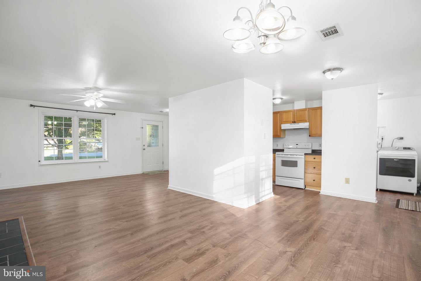 5522 LARCH ST, FREDERICKSBURG, Virginia 22407, 3 Bedrooms Bedrooms, ,1 BathroomBathrooms,Residential,For sale,5522 LARCH ST,VASP2037040 MLS # VASP2037040