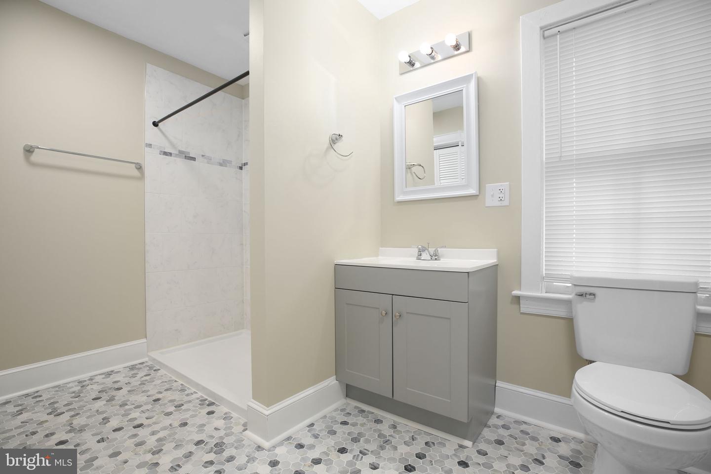 420 DUNMORE ST, FREDERICKSBURG, Virginia 22401, 3 Bedrooms Bedrooms, ,2 BathroomsBathrooms,Residential,For sale,420 DUNMORE ST,VAFB2009152 MLS # VAFB2009152
