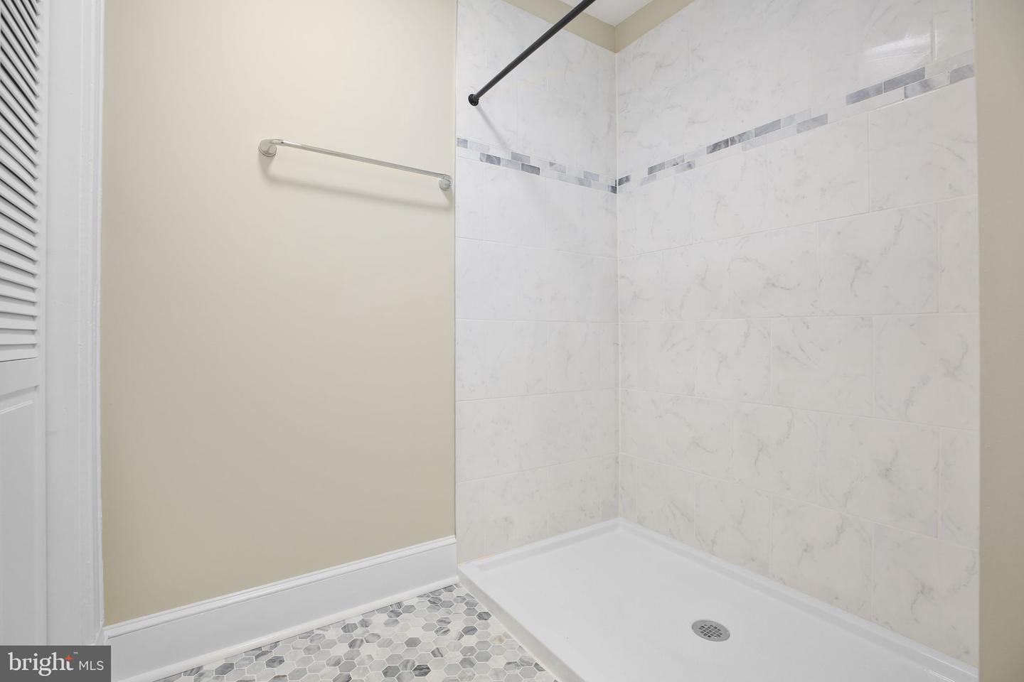 420 DUNMORE ST, FREDERICKSBURG, Virginia 22401, 3 Bedrooms Bedrooms, ,2 BathroomsBathrooms,Residential,For sale,420 DUNMORE ST,VAFB2009152 MLS # VAFB2009152