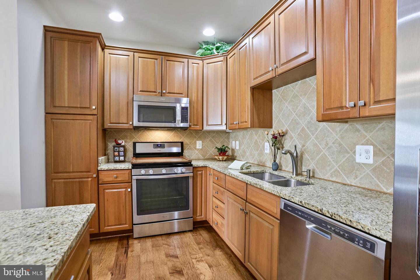 43011 CLARKS MILL TER, ASHBURN, Virginia 20148, 3 Bedrooms Bedrooms, ,2 BathroomsBathrooms,Residential,For sale,43011 CLARKS MILL TER,VALO2109318 MLS # VALO2109318